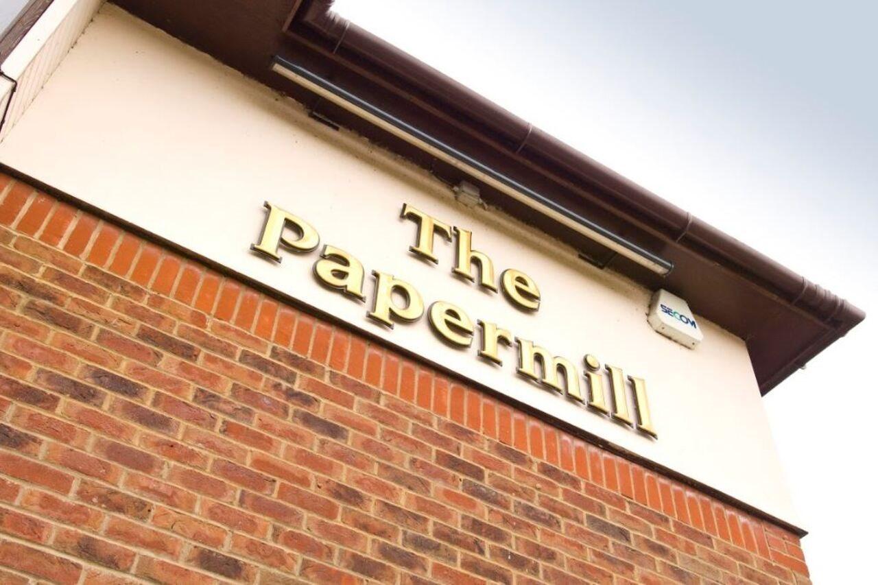 Premier Inn High Wycombe/Beaconsfield エクステリア 写真